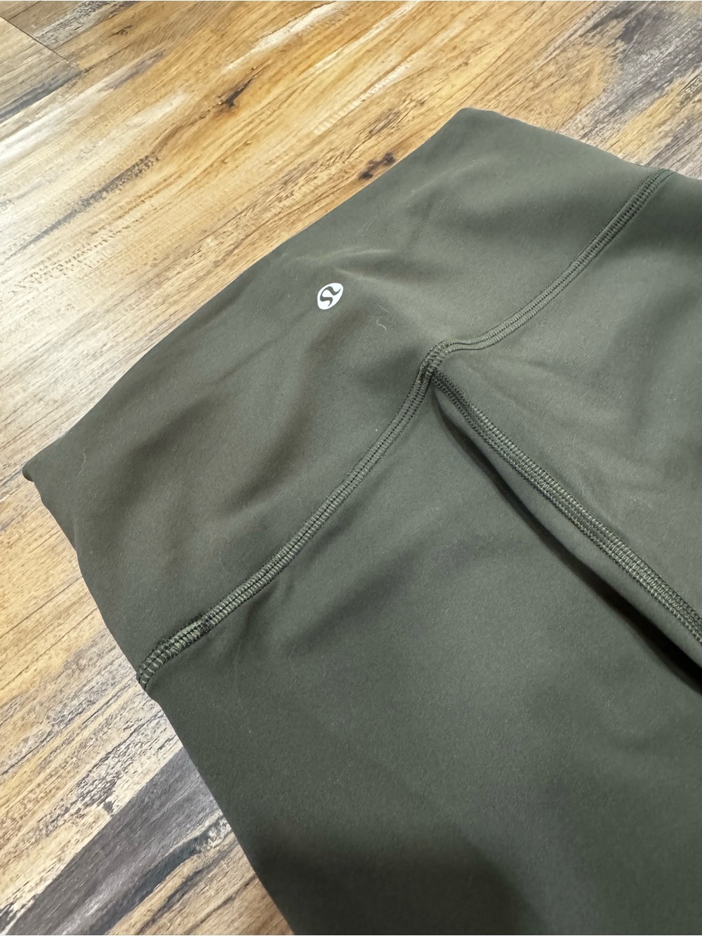 Lululemon Wunder Train High Rise Tight 25” - Picture 4 of 7